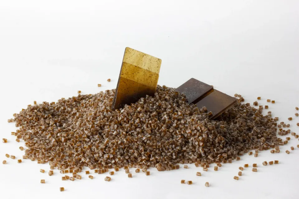 Denuo granulate made from tobacco waste